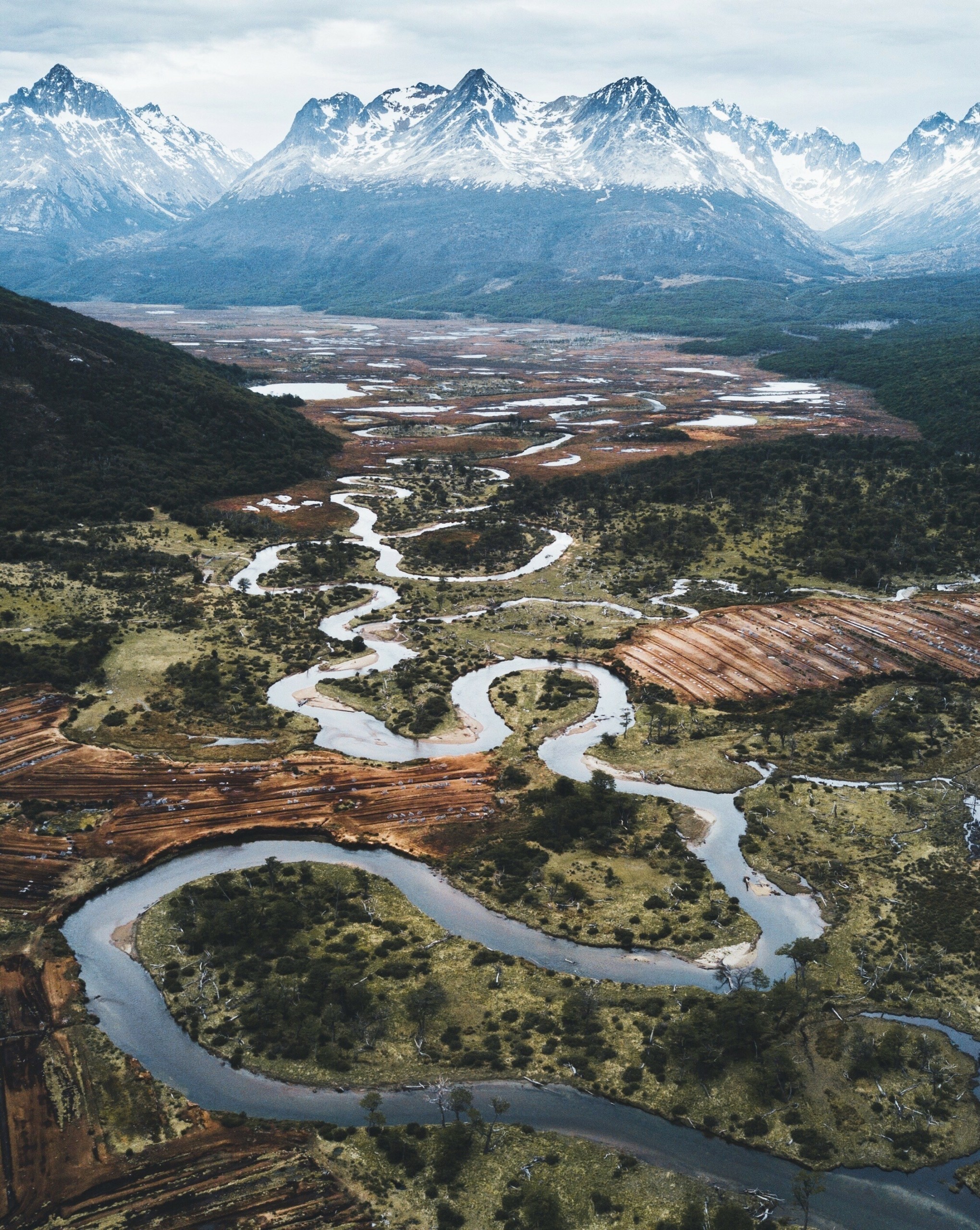 Ενα ταξίδι ζωής στην Παναμερικάνα των 48.000 χιλιομέτρων. Αλάσκα – Αργεντινή: Διασχίζοντας τη ραχοκοκαλιά του πλανήτη