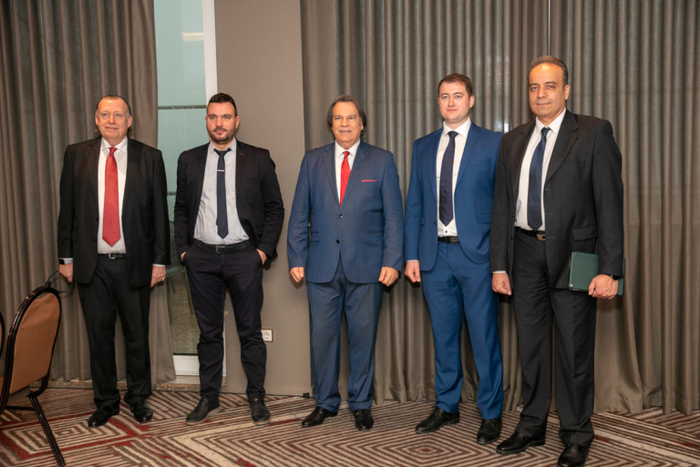 Ξεκινά η μαζική παραγωγή των ημιδιάφανων εκτυπωμένων φωτοβολταϊκών στην Ελλάδα