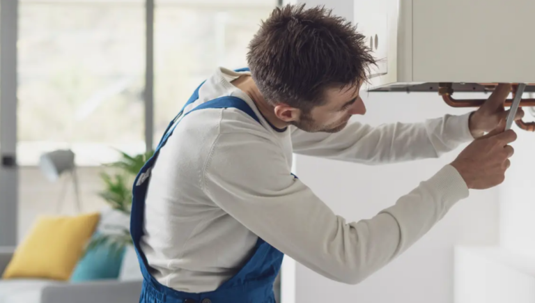 Επιδότηση ηλιακού θερμοσίφωνα: Έτσι θα λάβετε έως και 1.000 ευρώ – Τι πρέπει να ξέρετε (vid)