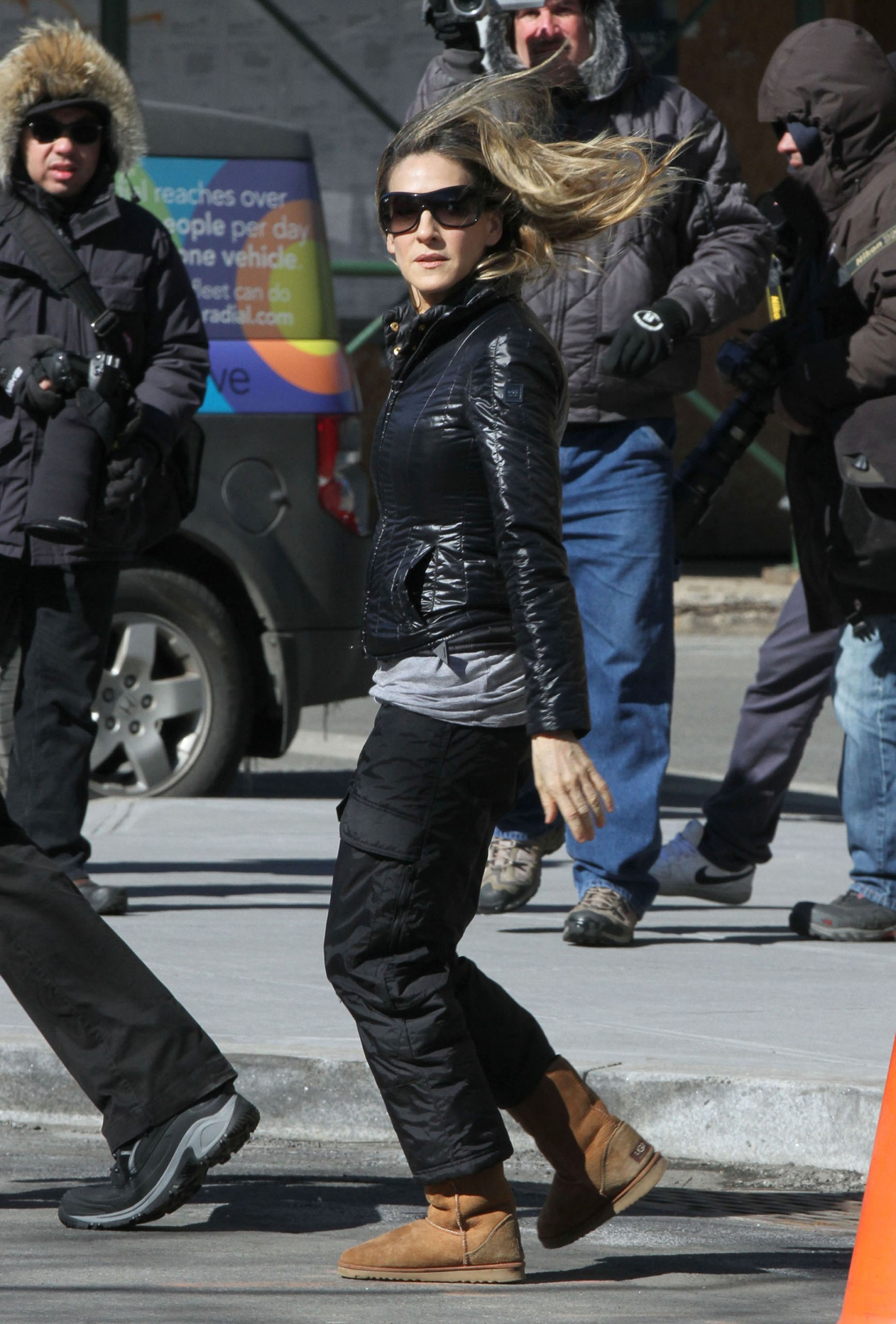 Πώς αυτές οι μπότες με το περίεργο σχήμα παραμένουν περιζήτητες για πάνω από 20 χρόνια