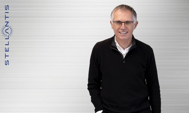 Ο πρώην διευθύνων σύμβουλος της Stellantis, Κάρλος Ταβάρες, προβλέπει τη διάλυσή της