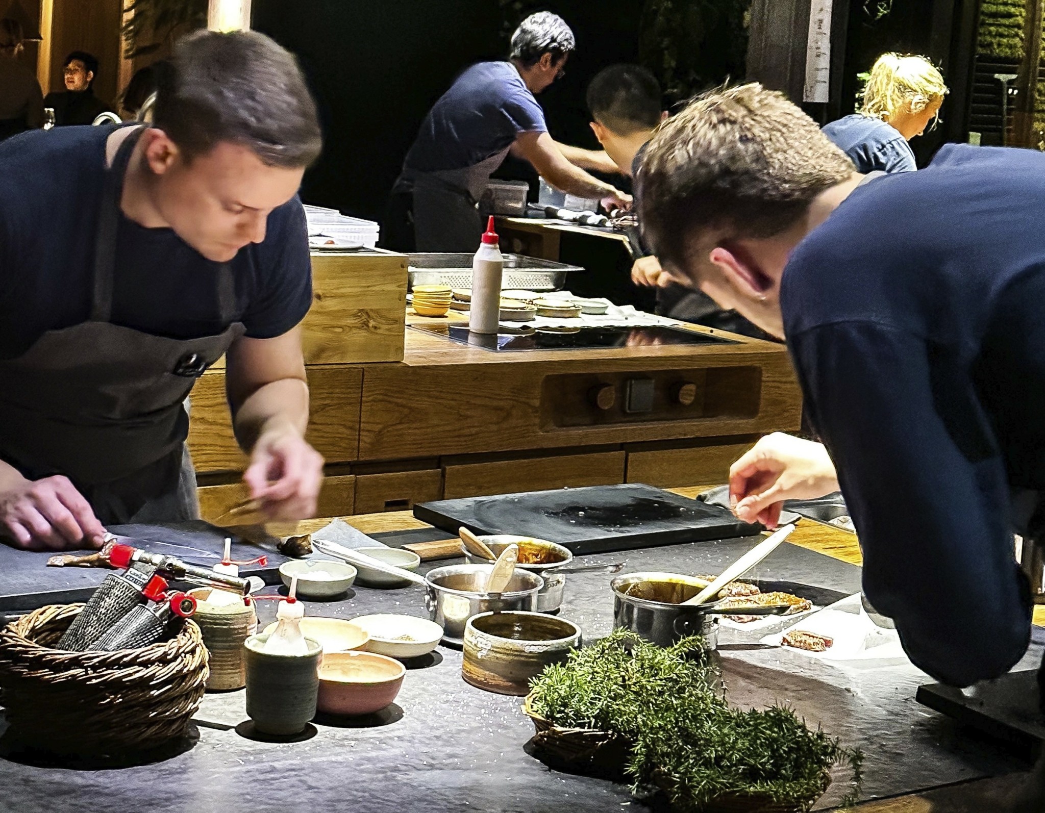 Οσα συμβαίνουν μέσα στο Noma – Δοκιμάζουμε όλα τα πιάτα του τελευταίου μενού του πιο πολυσυζητημένου εστιατορίου στον κόσμο