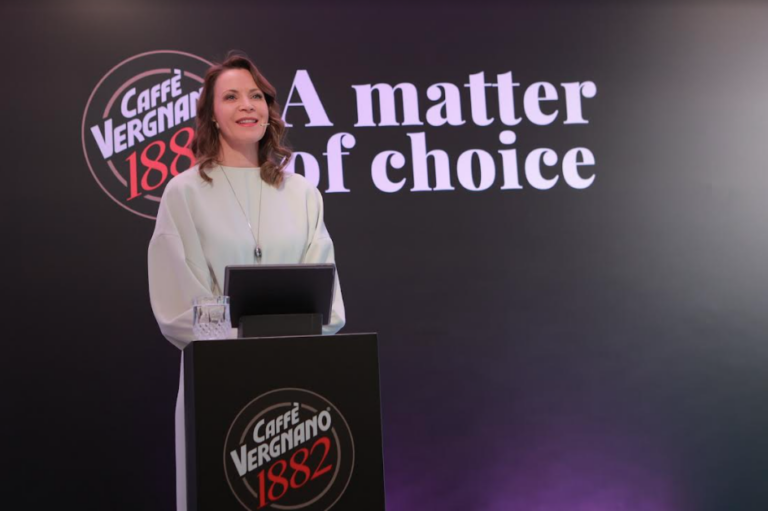 Μαρία Αναργύρου Νίκολιτς: Το σχέδιο της Coca Cola Τρία Έψιλον να γίνει leader στον καφέ