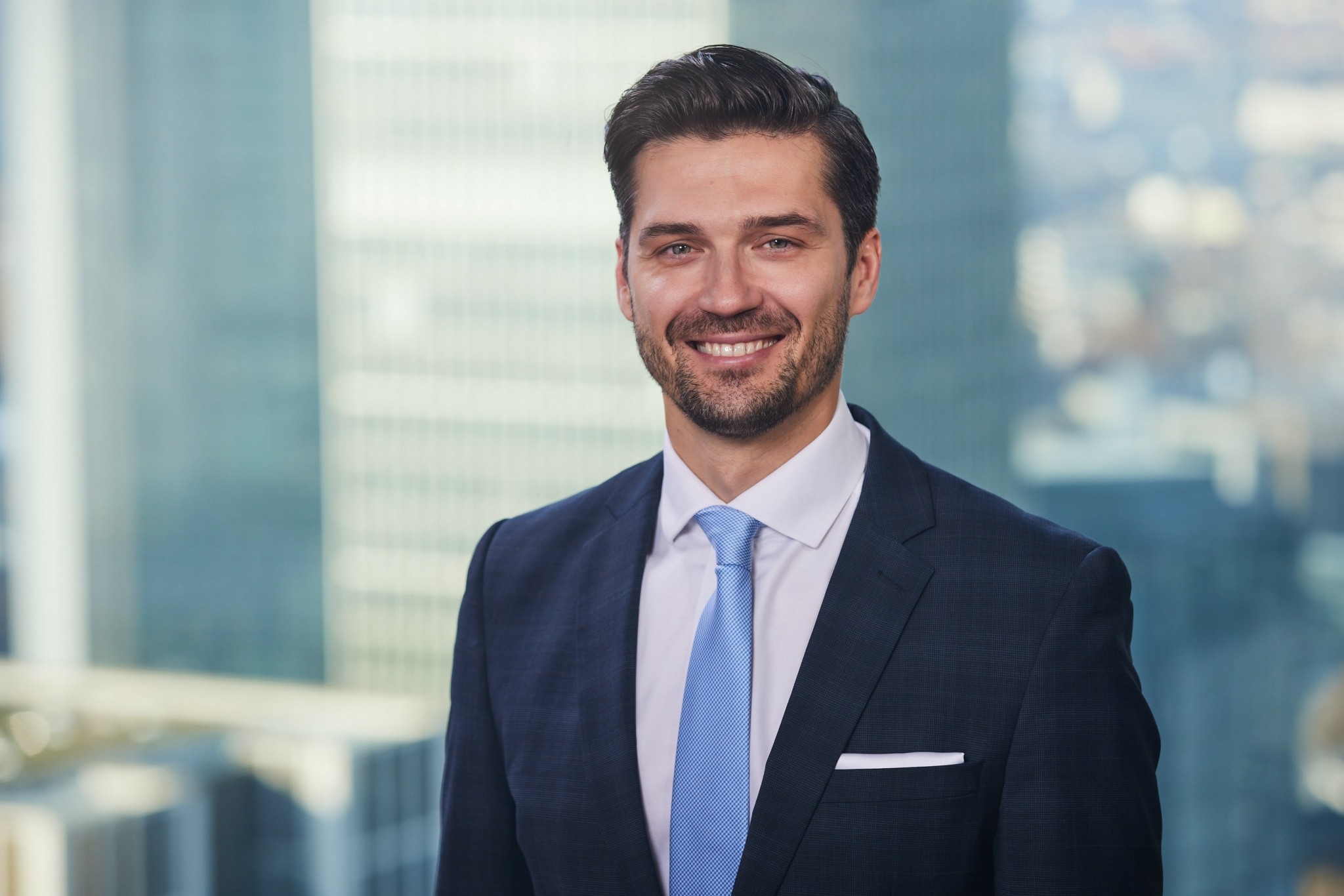 Μπατζής (Schroders): Η Ελλάδα είναι στρατηγικής σημασίας αγορά για την περιοχή της Κεντρικής – Ανατολικής Ευρώπης και Μεσογείου