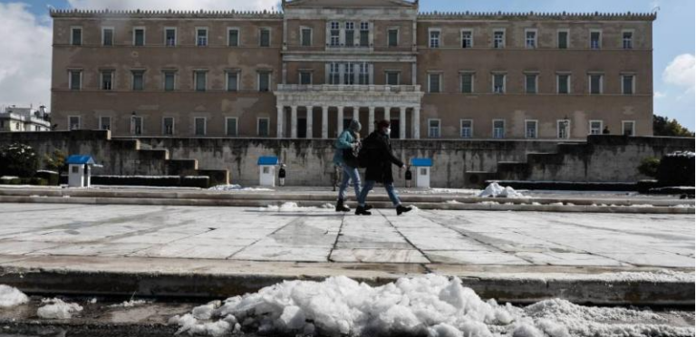 Κλειστή η Βουλή λόγω της κακοκαιρίας «Μπάρμπαρα»