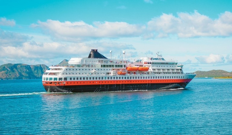 Οι κρουαζιέρες πολυτελείας και τα «κρυμμένα διαμάντια» της Ελλάδας (pic)