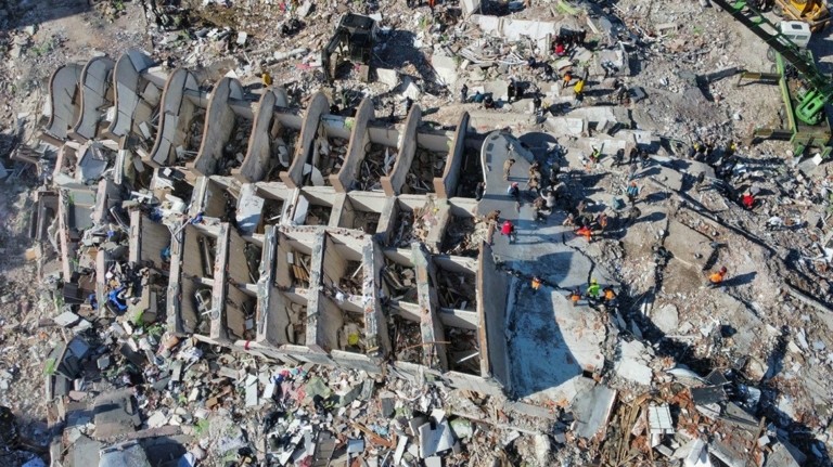 Παπαδόπουλος: «Ο σεισμός στην Τουρκία έφτασε στην υψηλότερη ένταση» – Γιατί δεν θα έχουμε τέτοια καταστροφή στην Ελλάδα (vids)