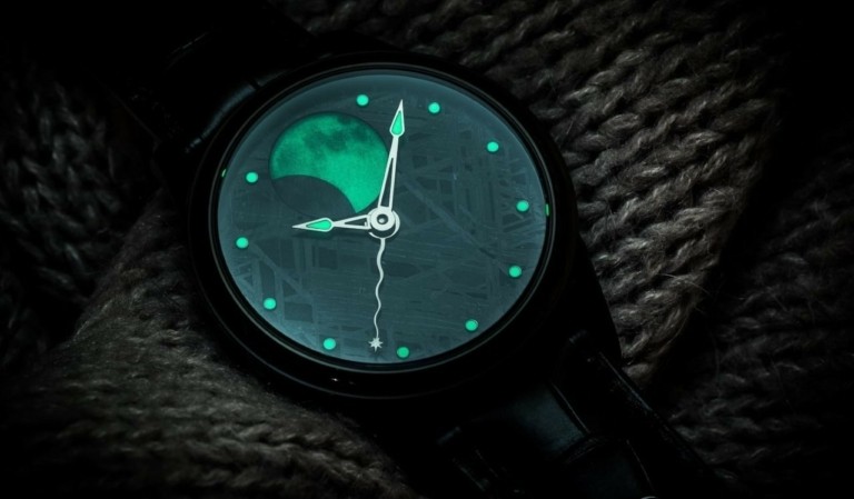 Τα χειροποίητα ρολόγια που αποκτούν φανατικούς φίλους για την τιμή τους