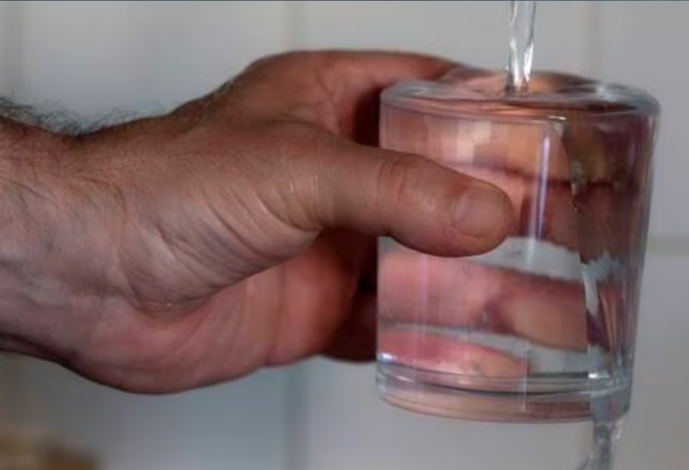 Πανάκριβο και το νερό στην Αγγλία – Αύξηση 7,5% από Απρίλιο