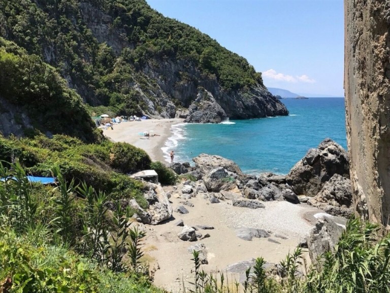 «Καλύτερη Ευρωπαϊκή Kινηματογραφική Τοποθεσία 2022»: Σε ποια ελληνική παραλία πήγε το βραβείο