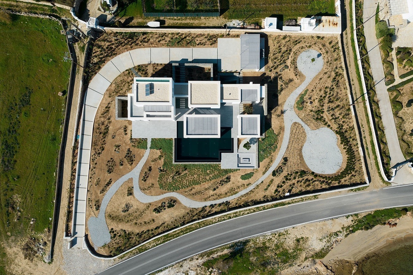 Κυκλάδες: Στην Αντίπαρο η πρώτη «πράσινη» κατοικία – Έχει πιστοποίηση BREEΑM και ανήκει σε γνωστό Ελληνα επιχειρηματία (pics)