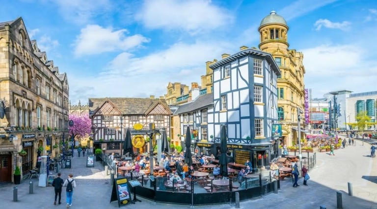 Βρετανία: 370.000 μικρομεσαίες αντιμέτωπες με «λουκέτο» λόγω της ενεργειακής κρίσης