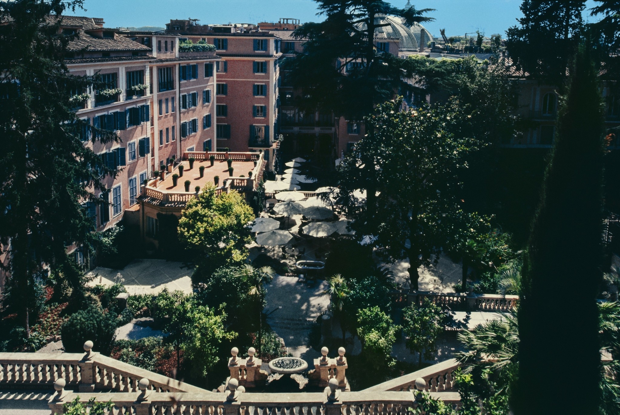 Πώς το Hotel de Russie προσφέρει την πιο ανεπανάληπτη εμπειρία της Ρώμης – Ενα εμβληματικό κομψοτέχνημα παντοτινής ομορφιάς