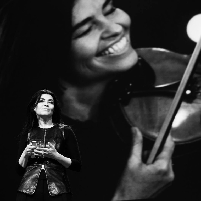 H designer που δημιουργεί τις πιο θεαματικές συναυλίες όλων των εποχών – Η τεχνολογία στην υπηρεσία μιας ιδιοφυΐας