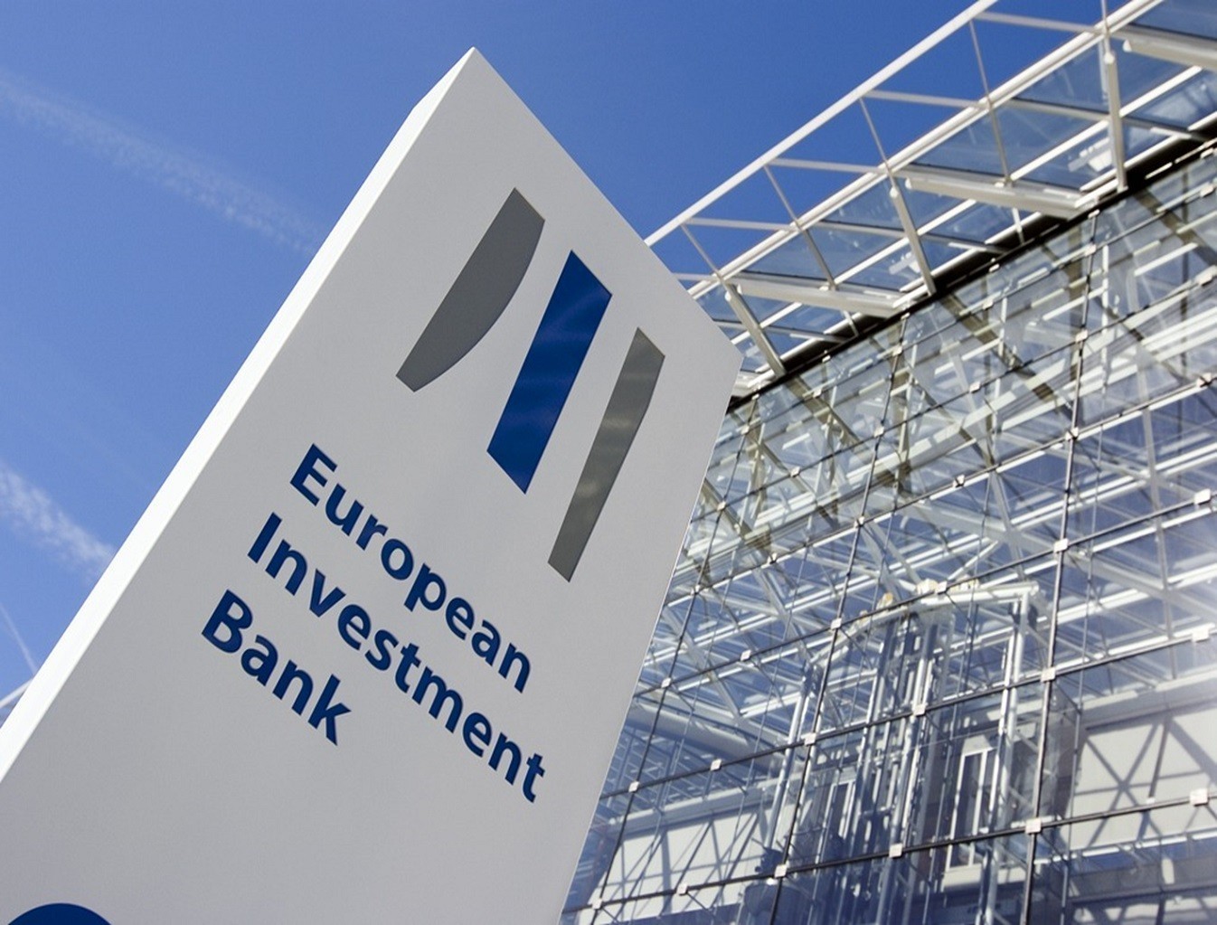 Ευρωπαϊκή Τράπεζα Επενδύσεων: Έρχονται νέες χρηματοδοτήσεις για μικρομεσαίες επιχειρήσεις και ενεργειακά έργα στην Ελλάδα (πίνακες)