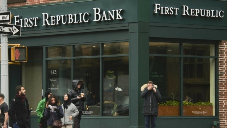 JP Morgan: Κλείνει 21 υποκαταστήματα της First Republic μέχρι το τέλος του έτους