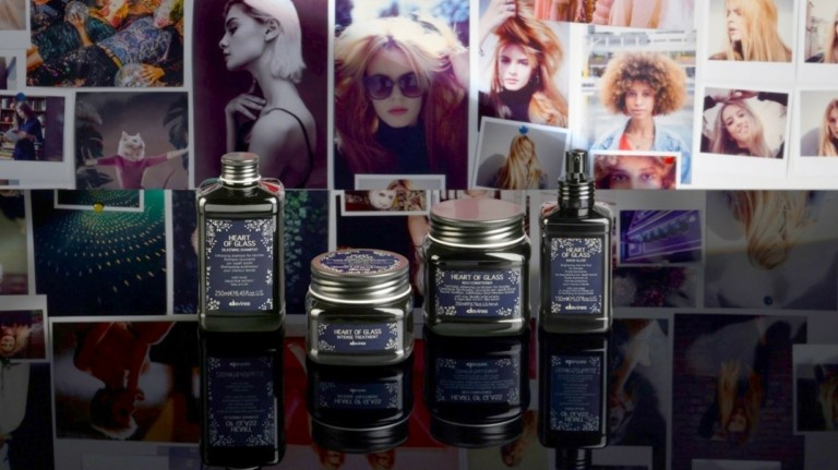 Πώς ένα μοντέρνο, “πράσινο” brand έγινε το κοινό μυστικό των γκουρού της ομορφιάς