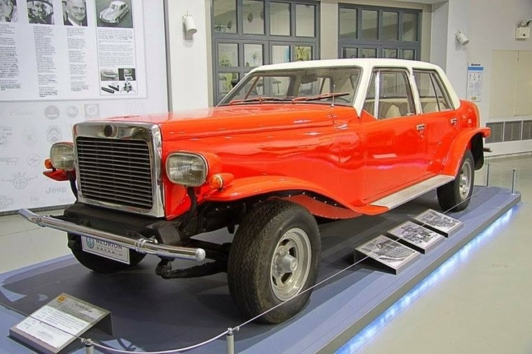 Tα “τζιπ” και τα SUV που αγάπησαν οι Ελληνες – Από το Pony, το Niva και το Farma μέχρι το Cherokee, τα Rover και το Cayenne