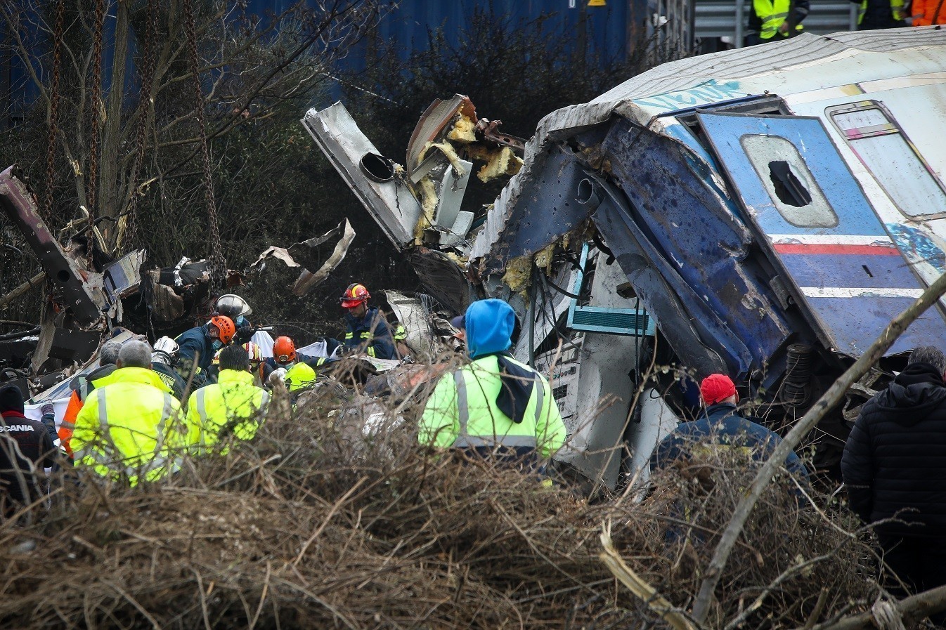 Tέμπη: «Ποτέ δεν υπήρξε πρόβλημα με το κλειδί» λέει φύλακας διάβασης που είδε το τρένο να μπαίνει στην κάθοδο (vid)