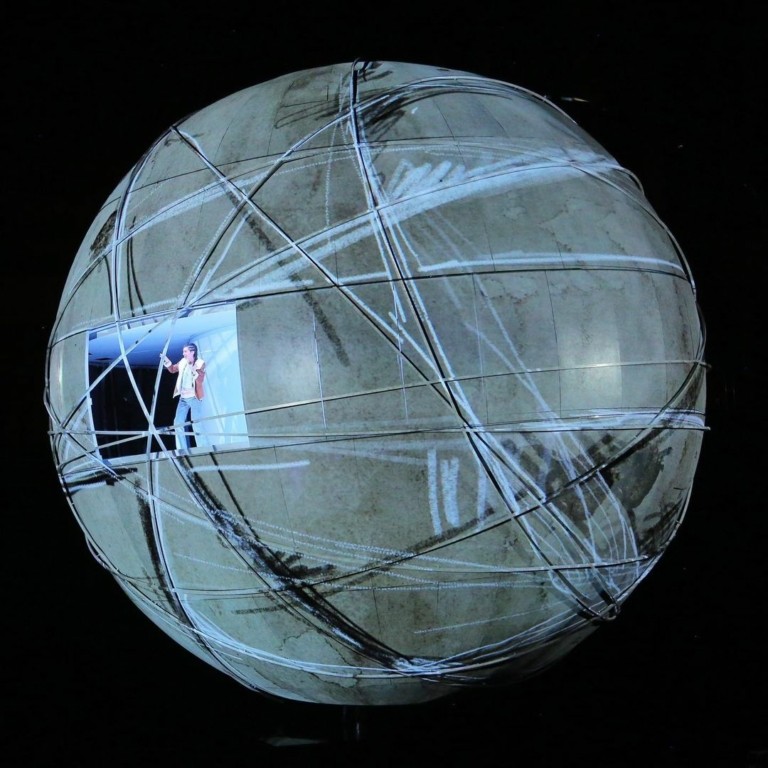 H designer που δημιουργεί τις πιο θεαματικές συναυλίες όλων των εποχών – Η τεχνολογία στην υπηρεσία μιας ιδιοφυΐας