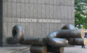 Bundesbank: Μετρά τις πρώτες απώλειες από το 1979