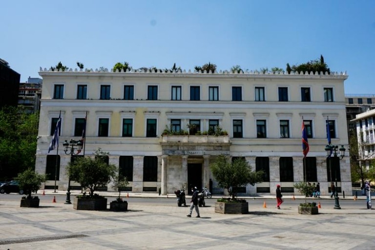 Δήμος Αθηναίων: Με νέες ταχύτητες λειτουργεί η Γραμμή «1595» για την εξυπηρέτηση των δημοτών