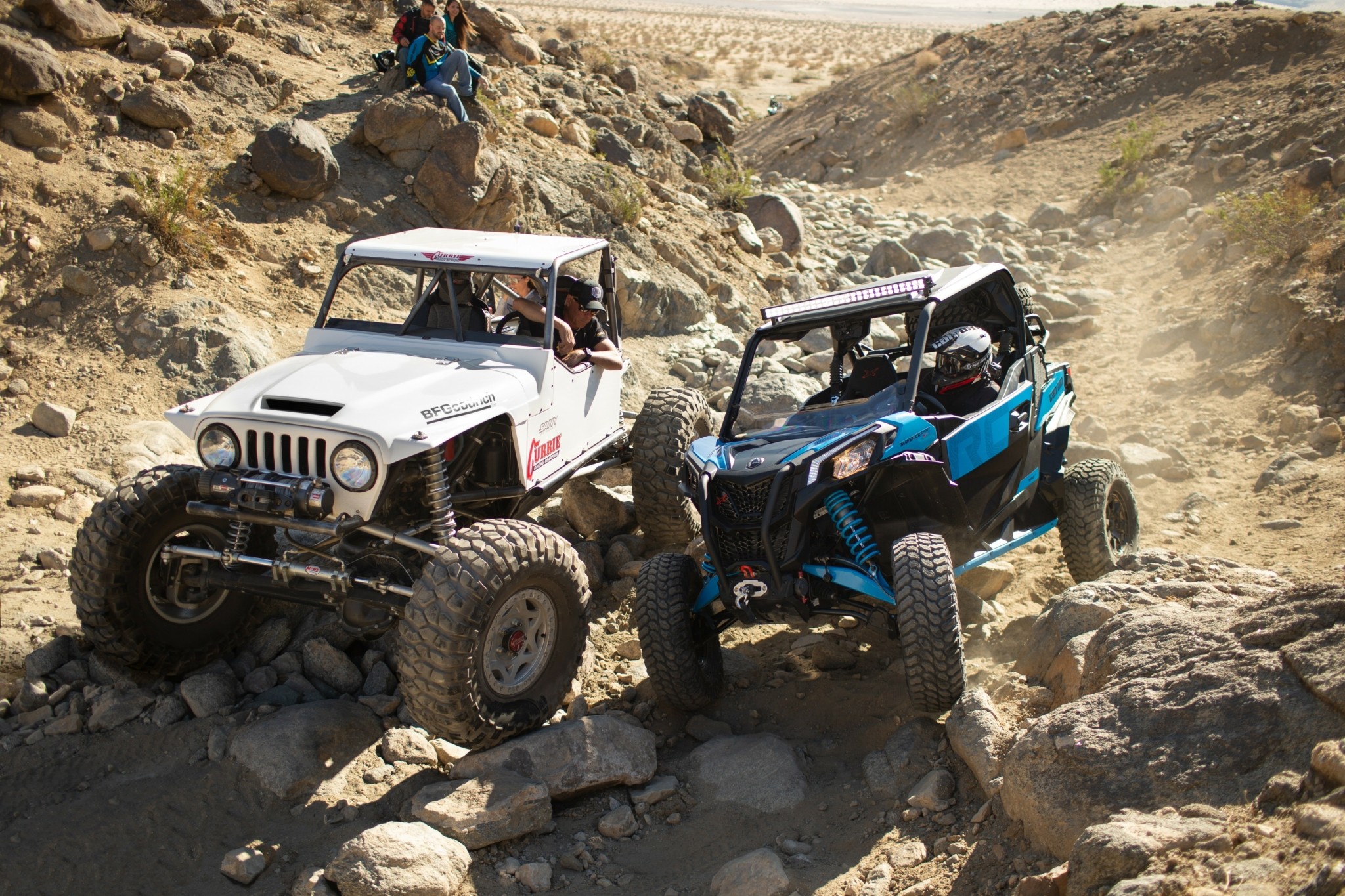 Tα “τζιπ” και τα SUV που αγάπησαν οι Ελληνες – Από το Pony, το Niva και το Farma μέχρι το Cherokee, τα Rover και το Cayenne