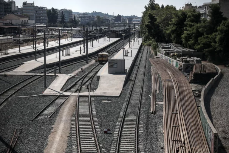 ΟΣΕ: Σε δύο Αναδόχους η αναβάθμιση των υποδομών στον Προαστιακό της Πάτρας