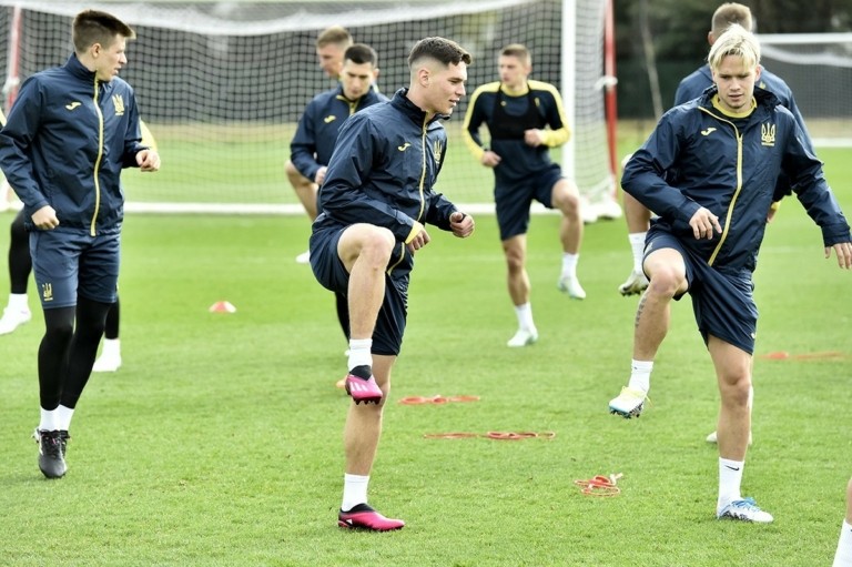 Η εξόριστη ομάδα της Ουκρανίας που δίνει «μάχη» 40 εκατ. ευρώ με τη… FIFA