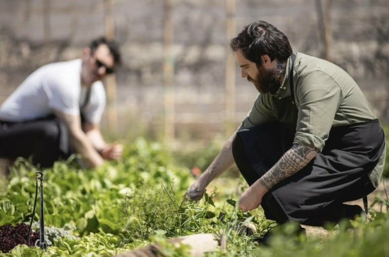 Αυτή είναι η εμπειρία στο Delta Restaurant – To ελληνικό εστιατόριο που πήρε 2 αστέρια Michelin στον πρώτο του χρόνο