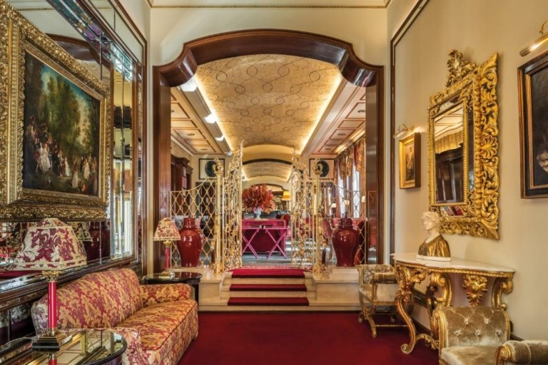 Δωμάτιο με θέα: Hassler Penthouse, η πολυσυζητημένη σουίτα της Ρώμης με την συγκλονιστική θέα