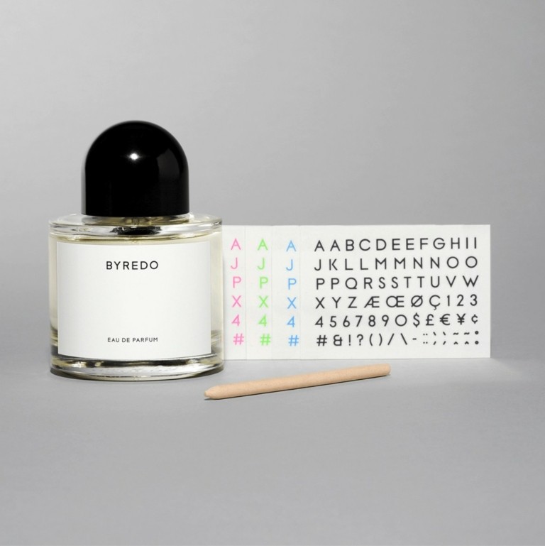 Κι όμως, μπορούν να ανεβάσουν τη διάθεση: Τα 11 πιο ιδιαίτερα ανδρικά αρώματα του καλοκαιριού