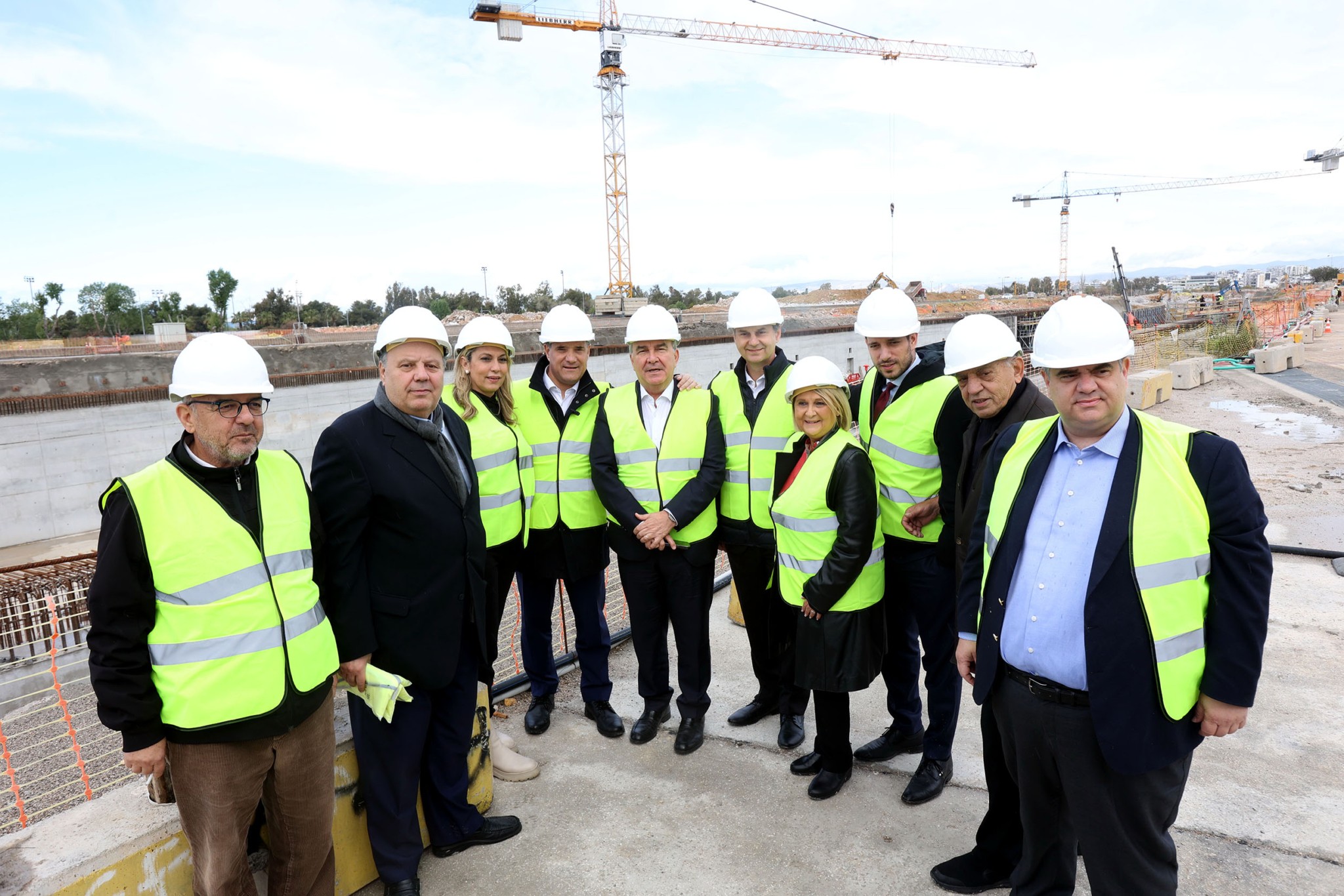 Αυτοψία Γεωργιάδη στο Ελληνικό: Τα έργα προχωρούν με μεγάλη ταχύτητα (pics + vid)