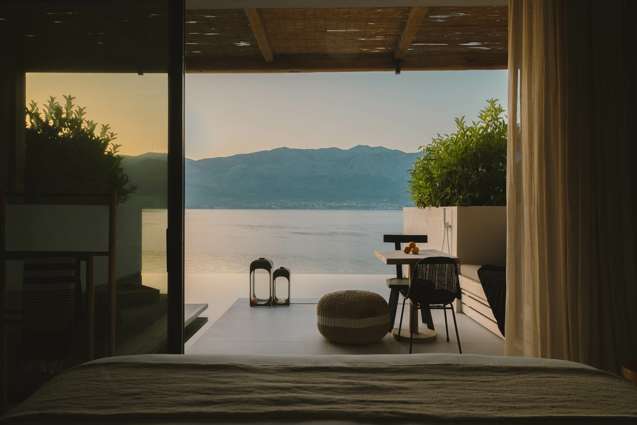 Δωμάτιο με θέα: Το αυθεντικό slow-living στο πιο καλά κρυμμένο (μέχρι τώρα) μυστικό του Ιονίου