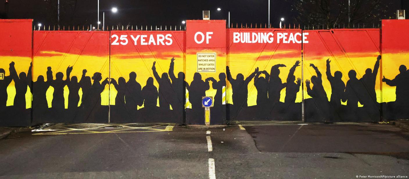 Βόρεια Ιρλανδία: 25 χρόνια ειρήνη με τη Συμφωνία της Μεγάλης Παρασκευής