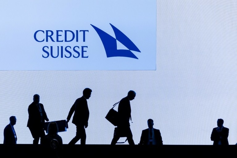 Σχεδόν 1.300 ομολογιούχοι έχουν προσφύγει κατά της Credit Suisse