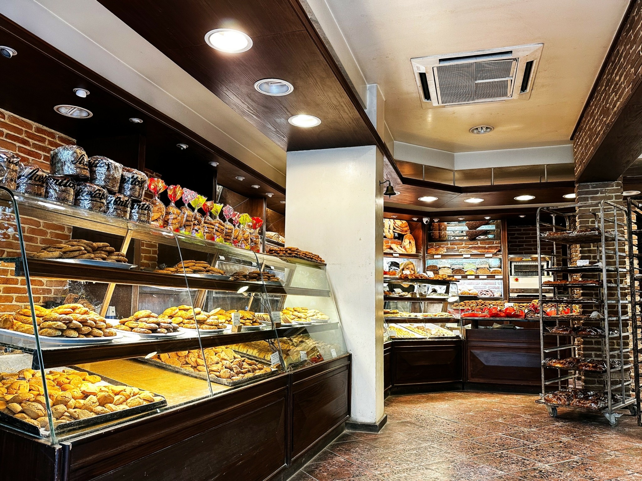 Tρεις κορυφαίοι φούρνοι της Αθήνας – Η φιλοσοφία, τα υλικά και γιατί ξεχωρίζουν