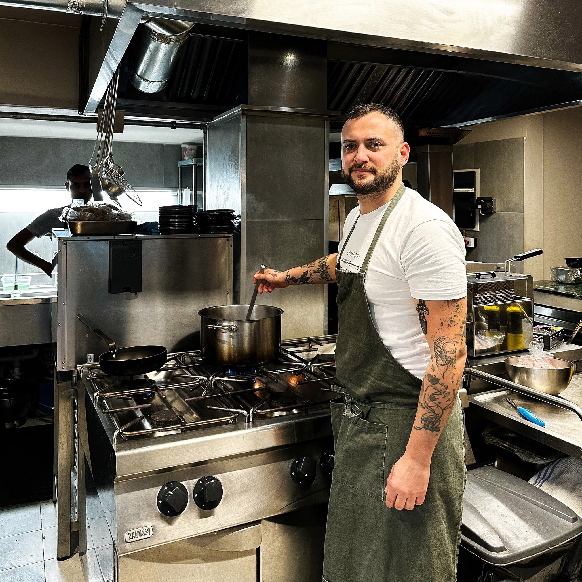 Monk’s Beard: Μια εμπνευσμένη εμπειρία comfort fine food στα κάρβουνα