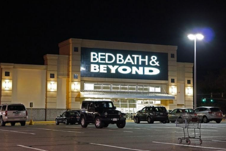 «Bed Bath & Beyond»: Η άνοδος και η πτώση της γνωστής αλυσίδας λιανικής – Γιατί κήρυξε πτώχευση (pics)