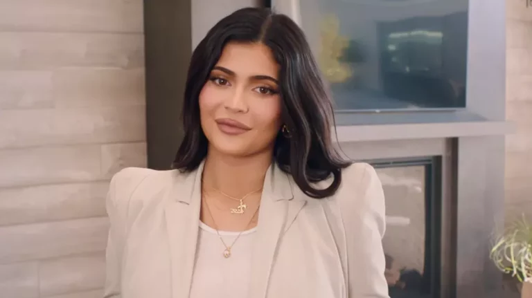 Πώς η Κάιλι Τζένερ δημιούργησε μια τεράστια περιουσία ύψους 750 εκατ. δολαρίων (Instagram pics)