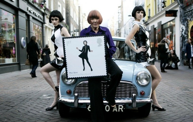 Μέρι Κουάντ: Η σχεδιάστρια μόδας που κατέκτησε τον κόσμο με τις μίνι φούστες (tweet + pic + vid)