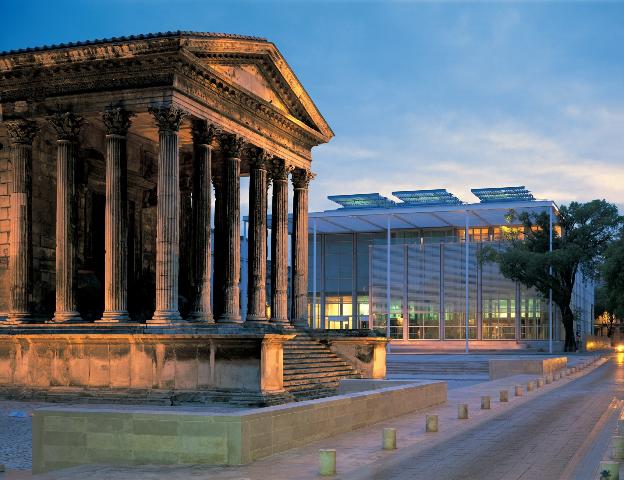 Norman Foster: το ιερό τέρας της αρχιτεκτονικής – Το έργο του, οι Έλληνες συνεργάτες του και τα σχέδιά του για το Ελληνικό