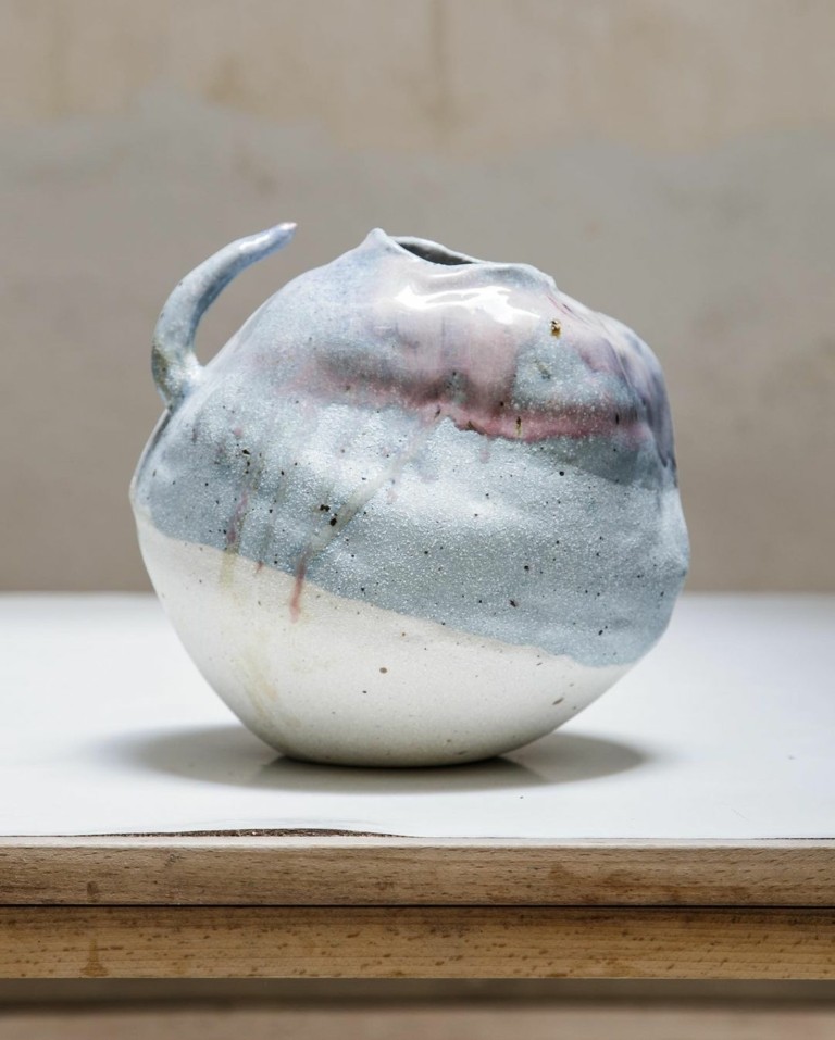 H νέα μανία με τον πηλό και την κεραμική – Τέχνη ή μια νέα μορφή διαλογισμού;