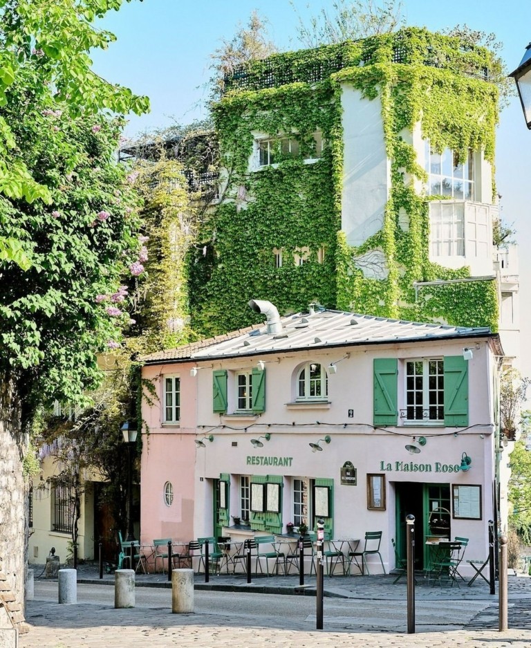 Τα στέκια της Emily in Paris – Καφέ, εστιατόρια, καταστήματα και μυστικά για μυημένους στο Παρίσι