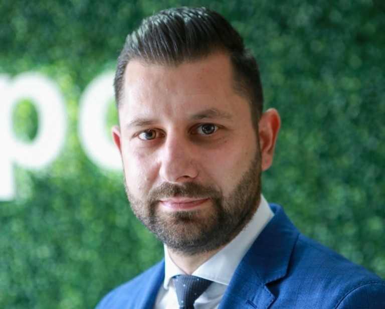 Κινδυνεύει το δολάριο; Πόσο εξαρτημένοι είμαστε από το αμερικανικό νόμισμα; (tweet)