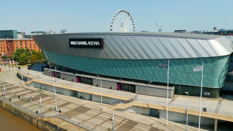 Οχι, το Λίβερπουλ δεν είναι μόνο το στάδιο “Ανφιλντ” και η ιστορία με τους Μπιτλς – Ολες οι εμπειρίες που αξίζουν σε έναν προορισμό – έκπληξη