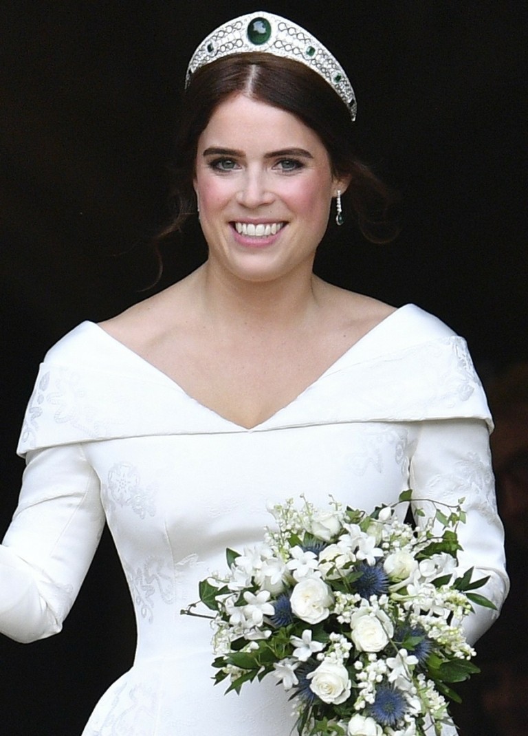 Οι εκθαμβωτικές τιάρες αμύθητης αξίας που φορούν οι γυναίκες της Βρετανικής βασιλικής οικογένειας