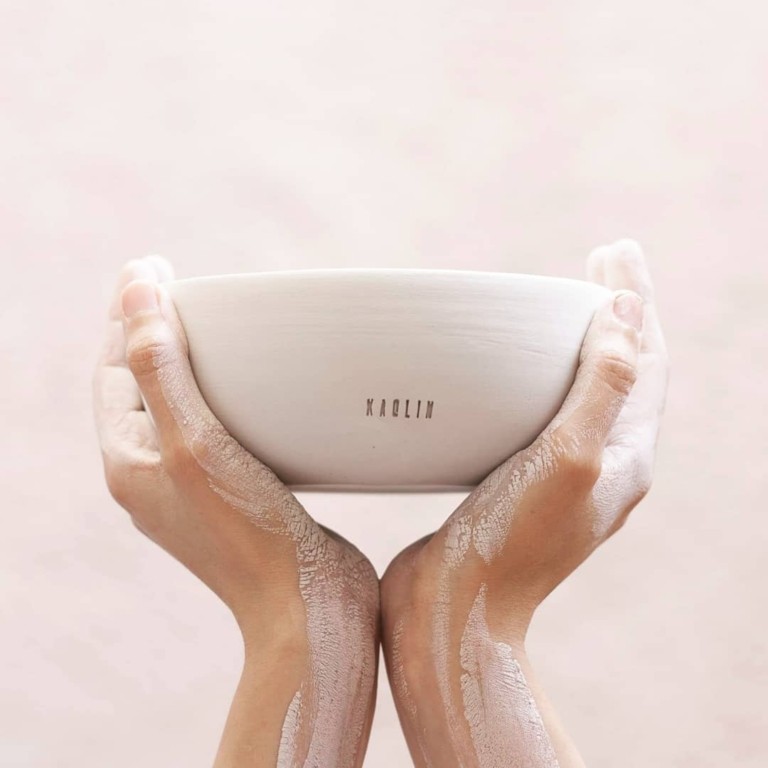 H νέα μανία με τον πηλό και την κεραμική – Τέχνη ή μια νέα μορφή διαλογισμού;