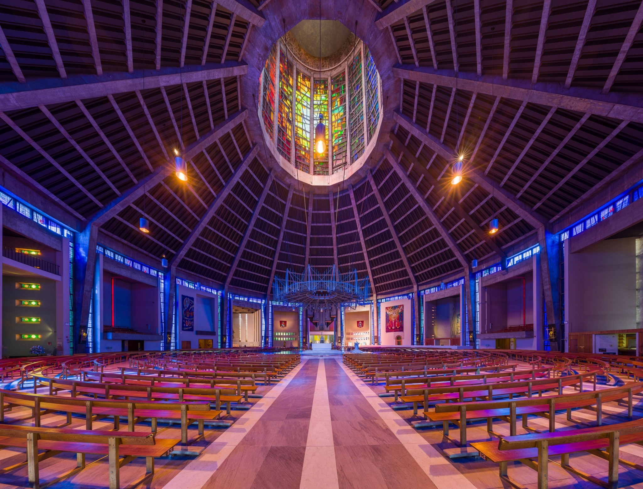 Οχι, το Λίβερπουλ δεν είναι μόνο το στάδιο “Ανφιλντ” και η ιστορία με τους Μπιτλς – Ολες οι εμπειρίες που αξίζουν σε έναν προορισμό – έκπληξη