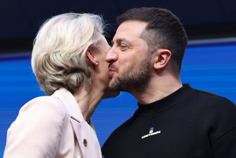 Στο Κίεβο η φον ντερ Λάιεν για την Ημέρα της Ευρώπης